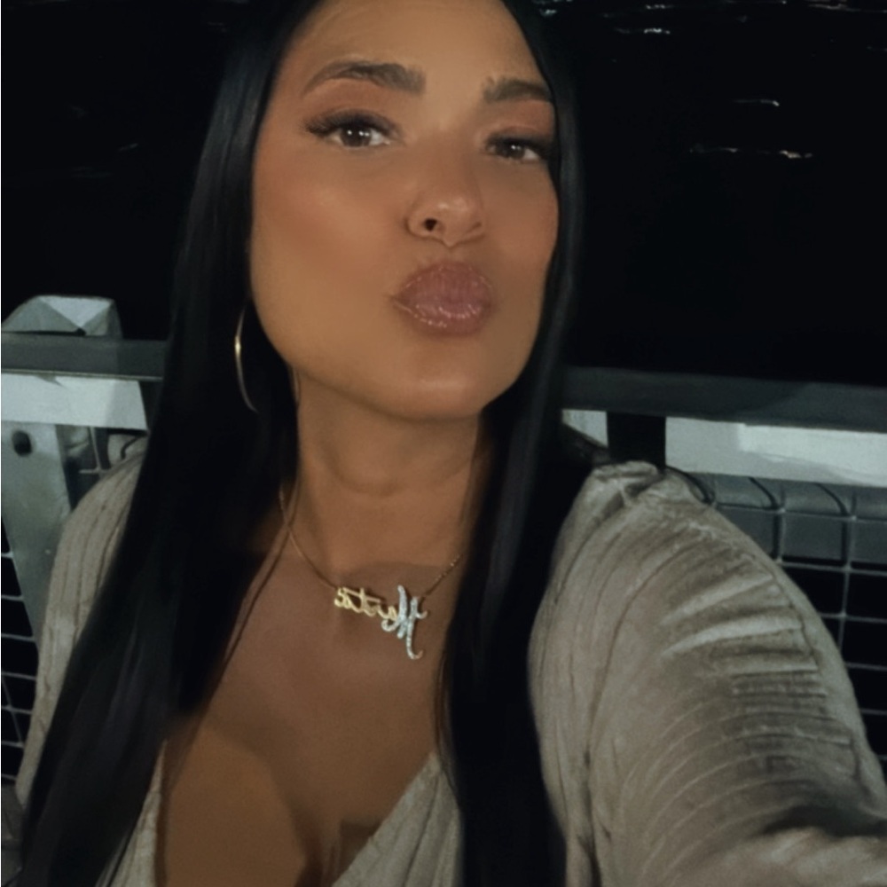 Meet your Posher, Marta